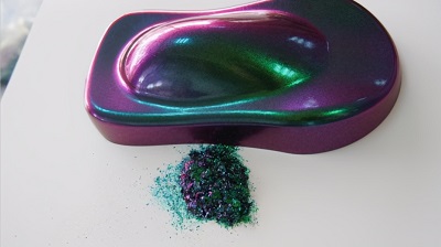 OVI的核心成分是微小的多层薄膜干涉片
